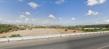 ANTALYA AKSU MACUN ANA YOL ÜZERİ TAM TİCARİ İMARLI HİSSELİ ARSA