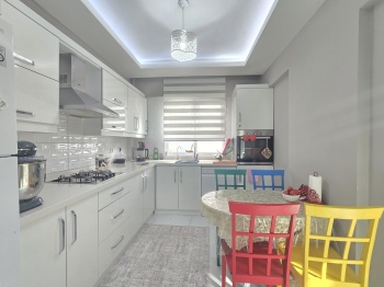 BAYIDIRDA PRESTİJLİ KONUM LÜKS VE KULLANIŞLI TASARIM, KATTA TEK ARAKAT DAİRE