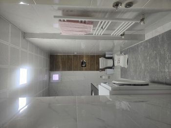 BAYIDIRDA PRESTİJLİ KONUM LÜKS VE KULLANIŞLI TASARIM, KATTA TEK ARAKAT DAİRE