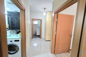 KONYAALTI ALTINKUMDA ASANSARLÜ DENİZE 250 METRE EŞYALI LÜX DAİRE