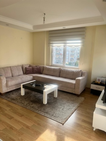 ÖNÜ AÇIK PARK MANZARALI.ARA KATTA.ÇİFT BALKON.3 CEPHELİ