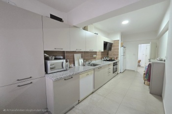 YILDIZ MAH.'DE ANA CADDE ÜZERİ ASANSÖRLÜ ARAKAT GENİŞ 3+1